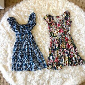 ABERCROMBIE & FITCH Floral  Dresses Bundle of TWO Size SMALL